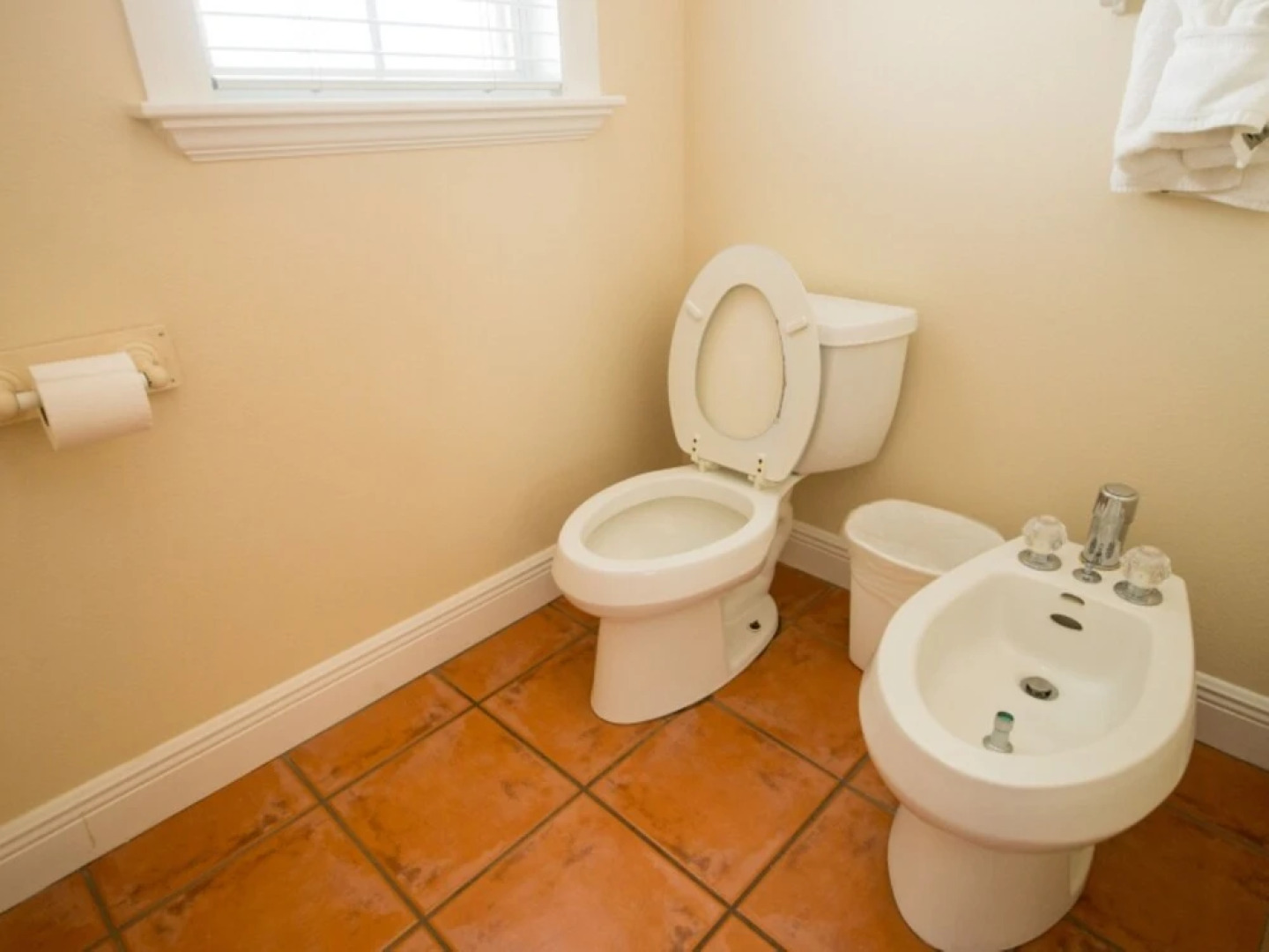 Tortuga Inn Beach Resort