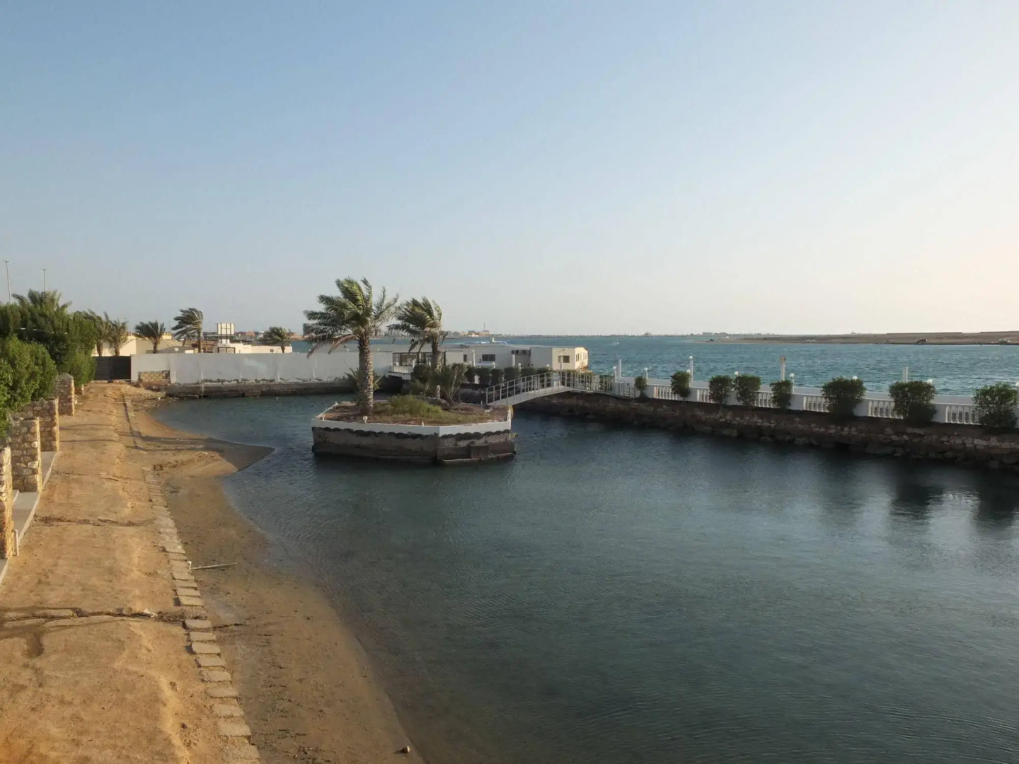 La Fontaine Al Ahmadi Plaza Resort