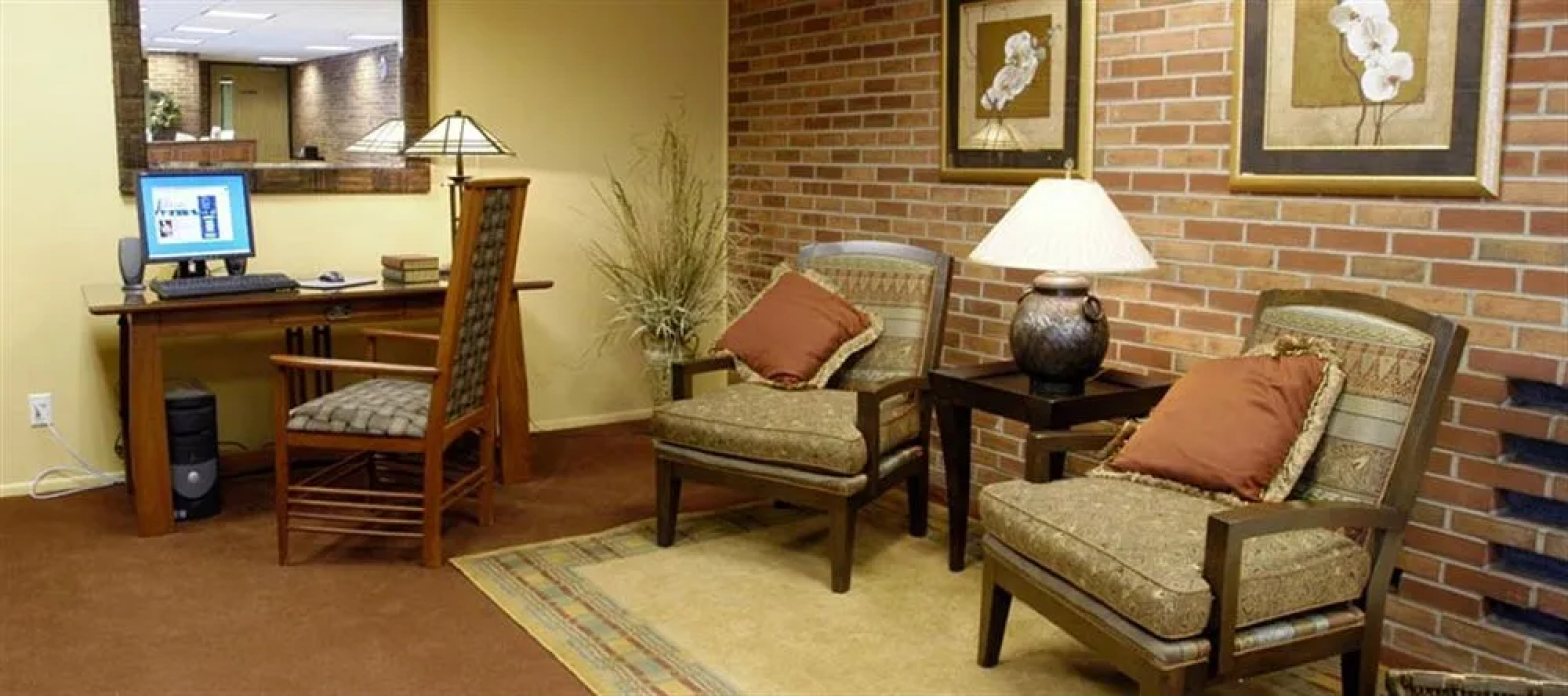 Hillsdale College Dow Hotel and Conference Center