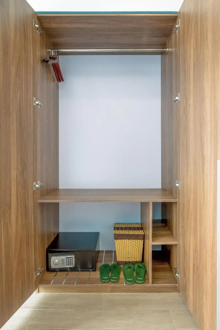 Yen Vy Hotel & Apartment