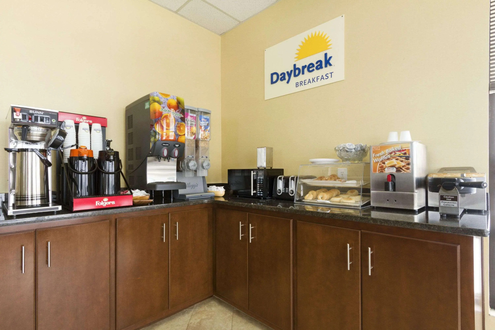 Days Inn White House