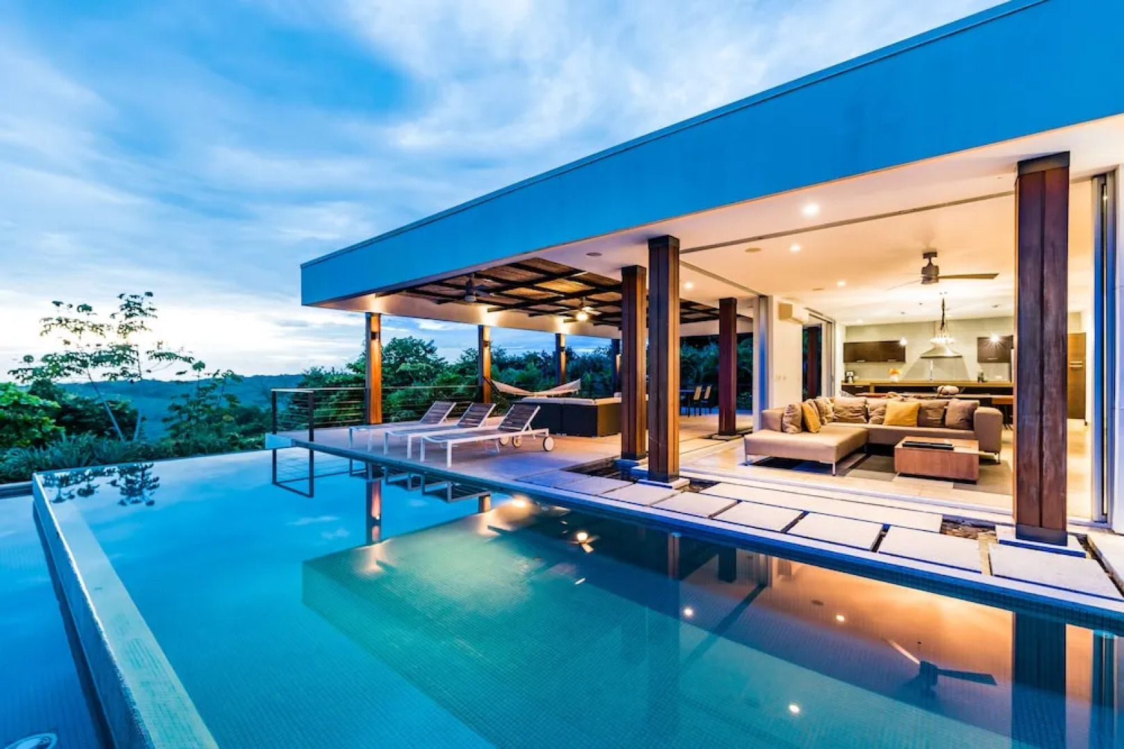 Luna Magnifica - Luna 18