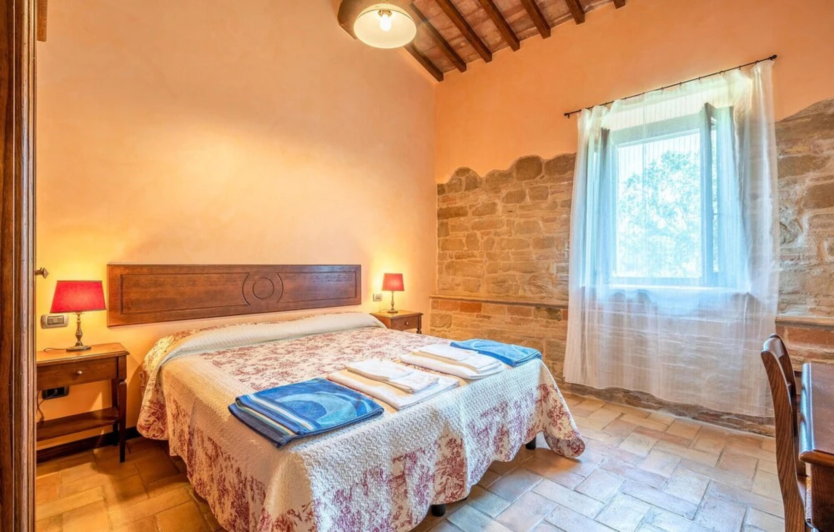 Amazing Home in Camerino With Outdoor Swimming Pool, Wifi and 2 Bedrooms