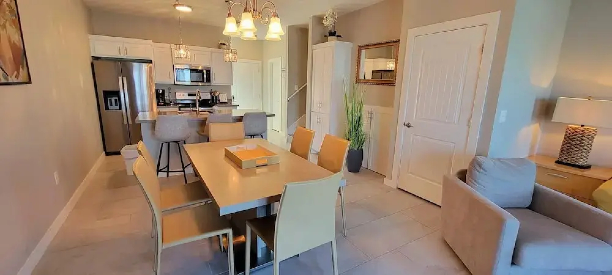 Bungalow Tarvana #2 3 Bedroom Home by RedAwning