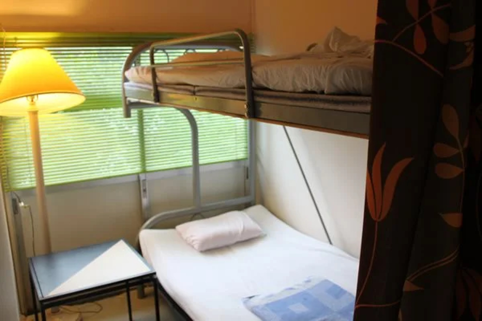 Saboten Smile Guest House