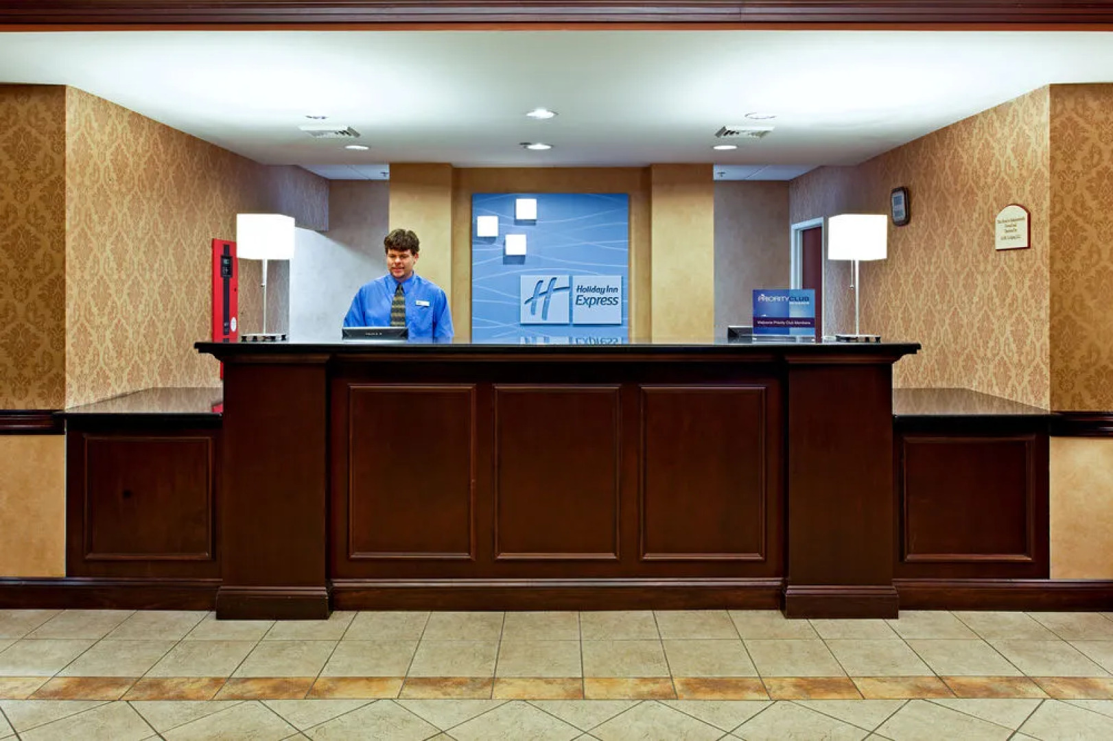 Holiday Inn Express Hotel & Suites Kingsport-Meadowview I-26