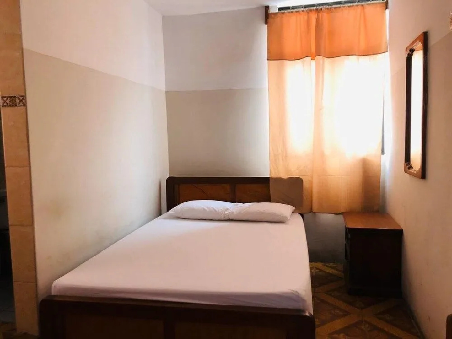 LEO DO-DO Hostal Piura