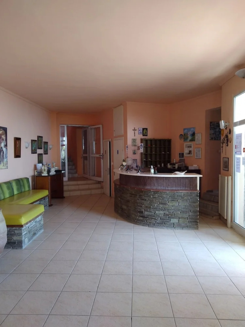 Polychrono Beach Hotel