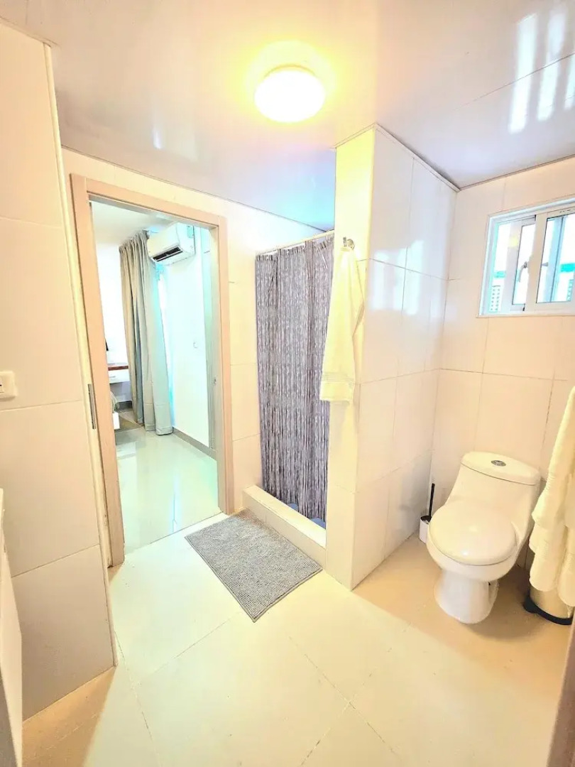 Modern Apartment 5 min From the Airport