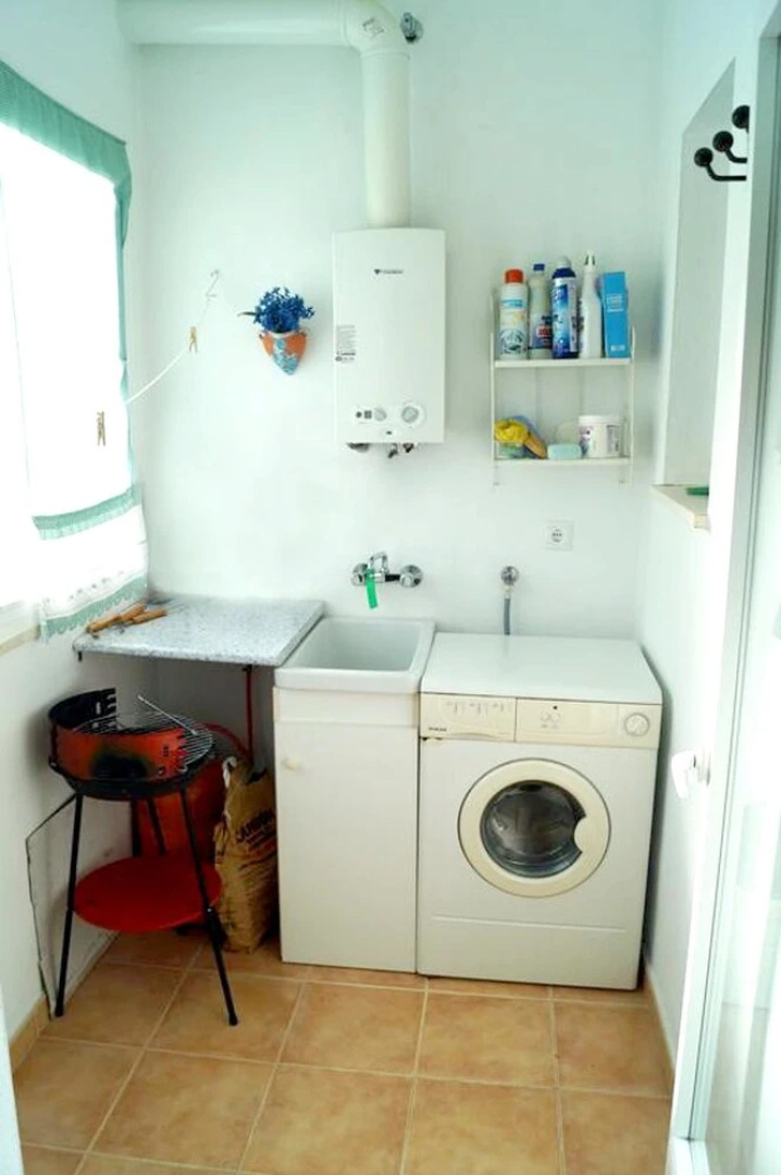 House With 3 Bedrooms in Benaoján, With Pool Access and Furnished Terr