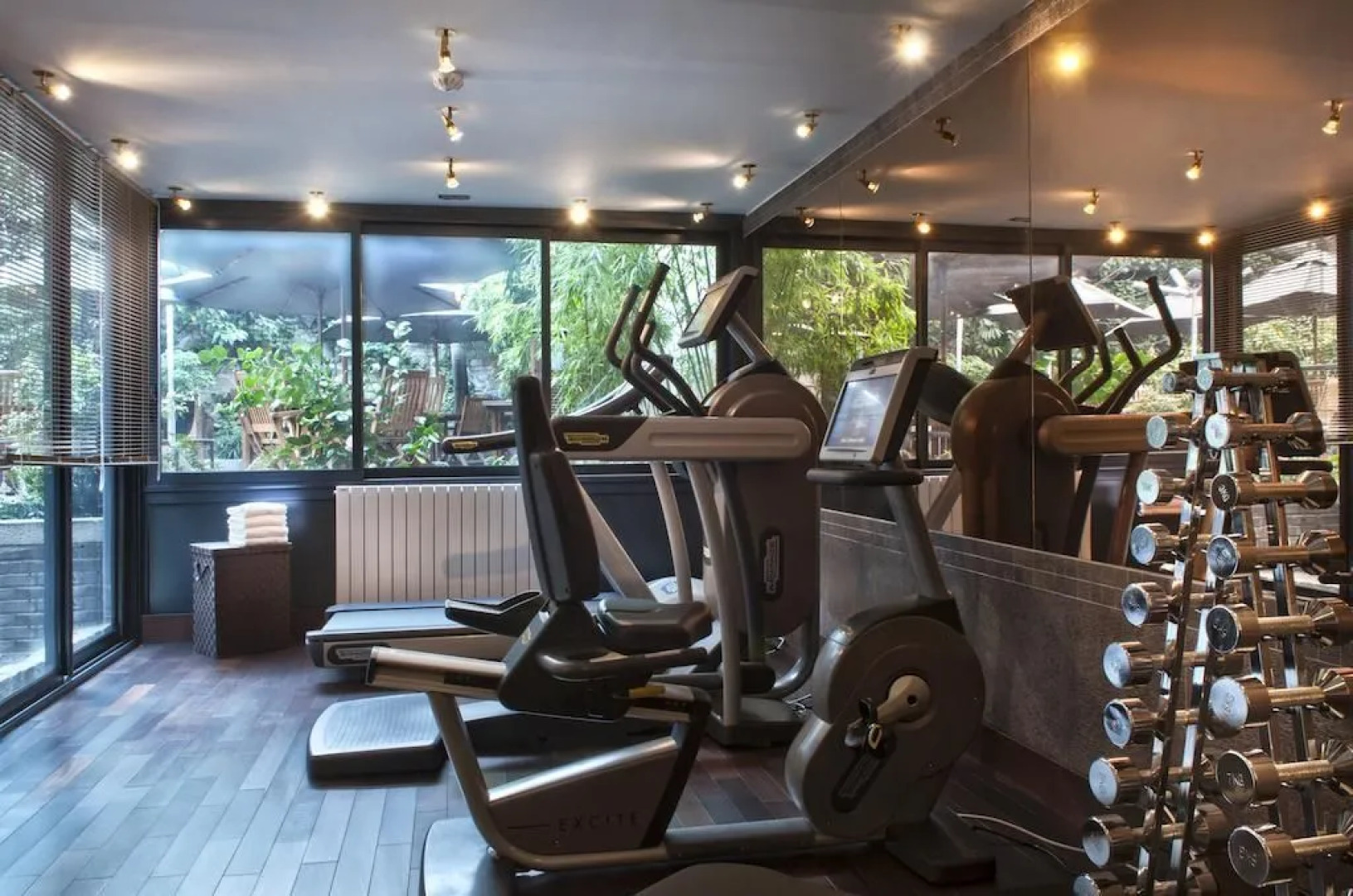 Atala Champs-Elysées