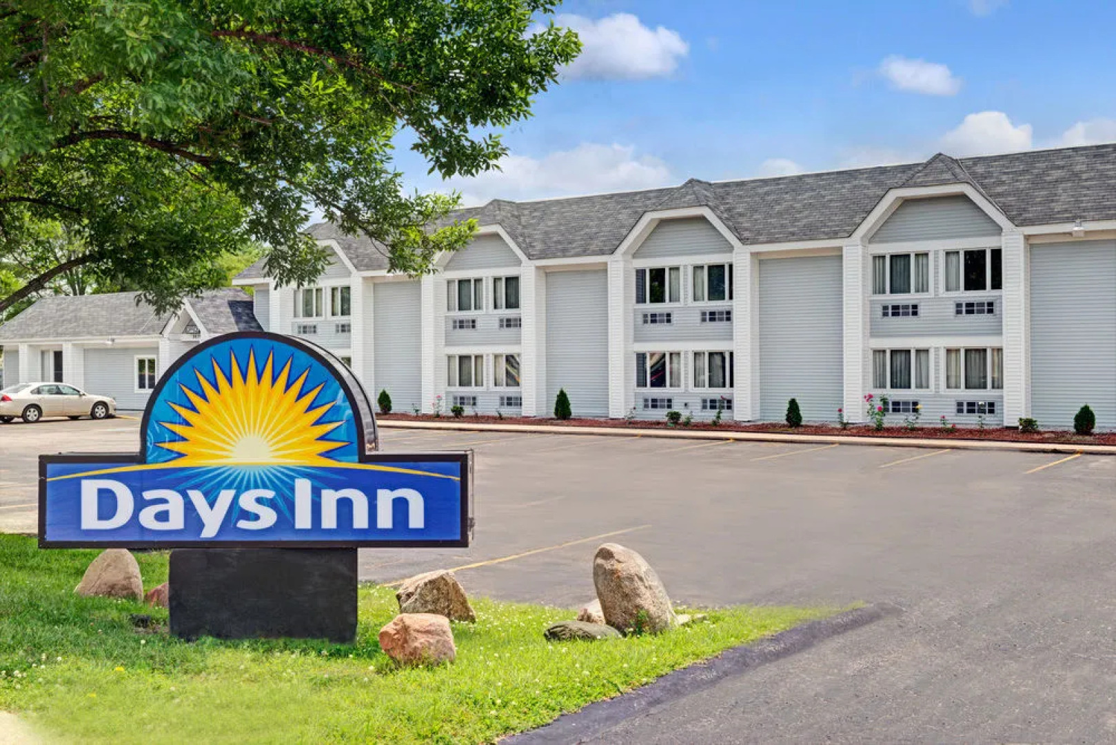 Days Inn Council Bluffs/9th Ave