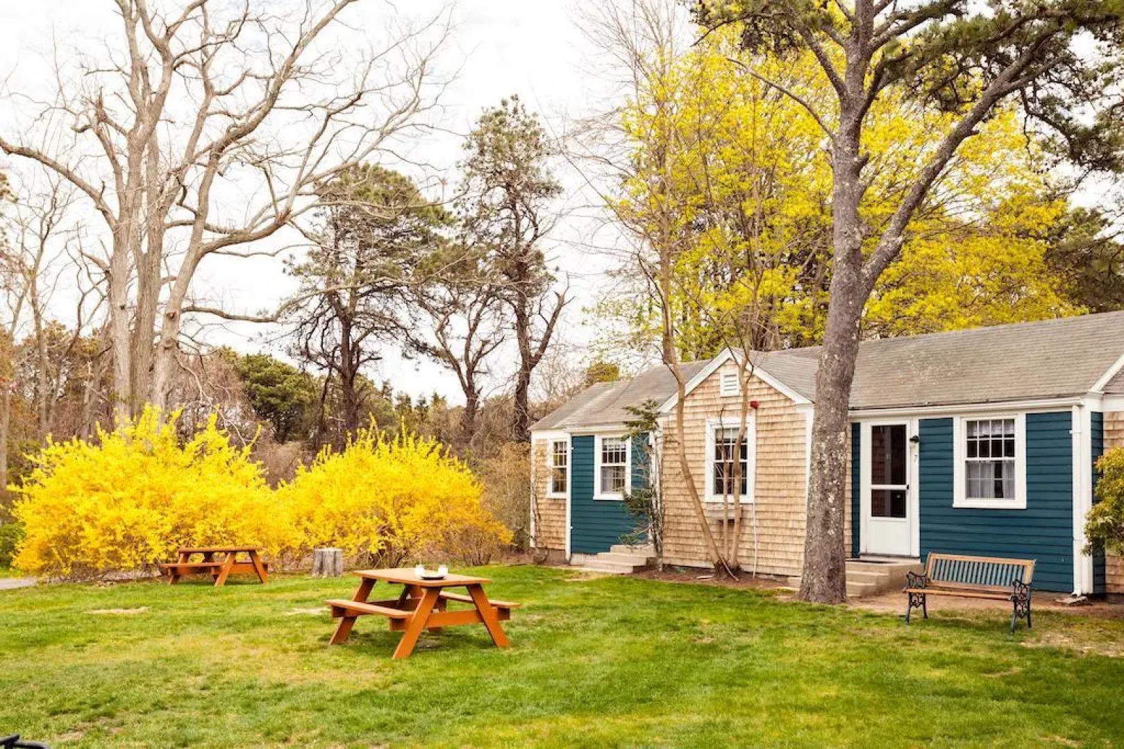 The Seagrove Suites & Guest Rooms