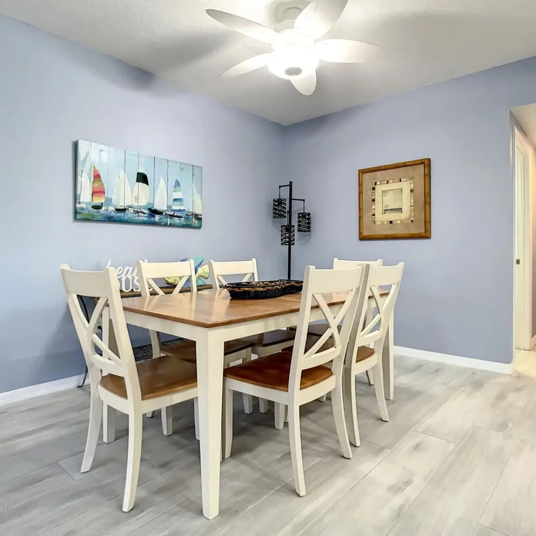 Oceanwalk Jr Penthouse Across From Pool Tennis Shuffleboard Walk to Beach Ow7 207