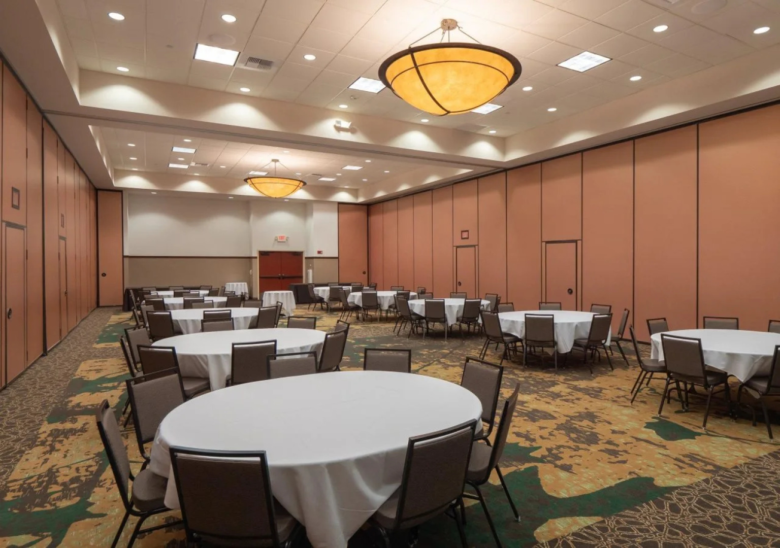 Holiday Inn Stevens Point - Convention Ctr by IHG