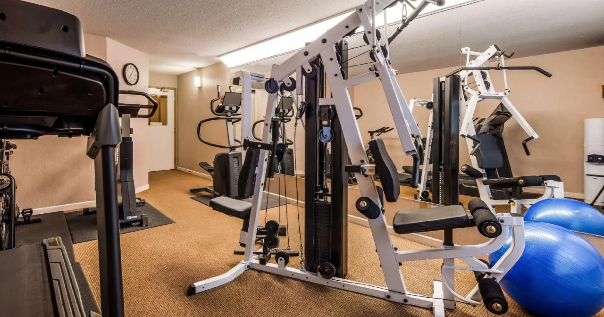 Tower Inn and Suites