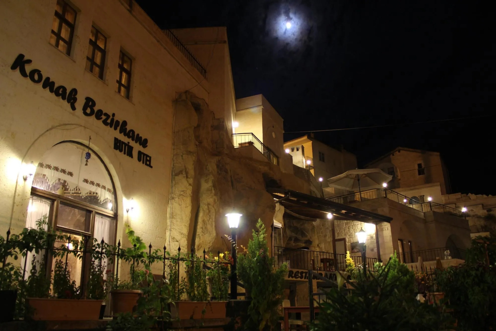 Konak Bezirhane Cave Otel