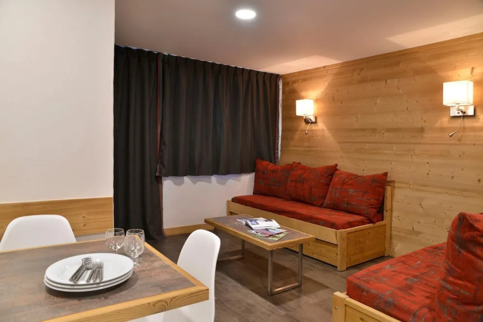 Residence Saintjacques Two-room Apartment for 5 People, in the Resort Center S705