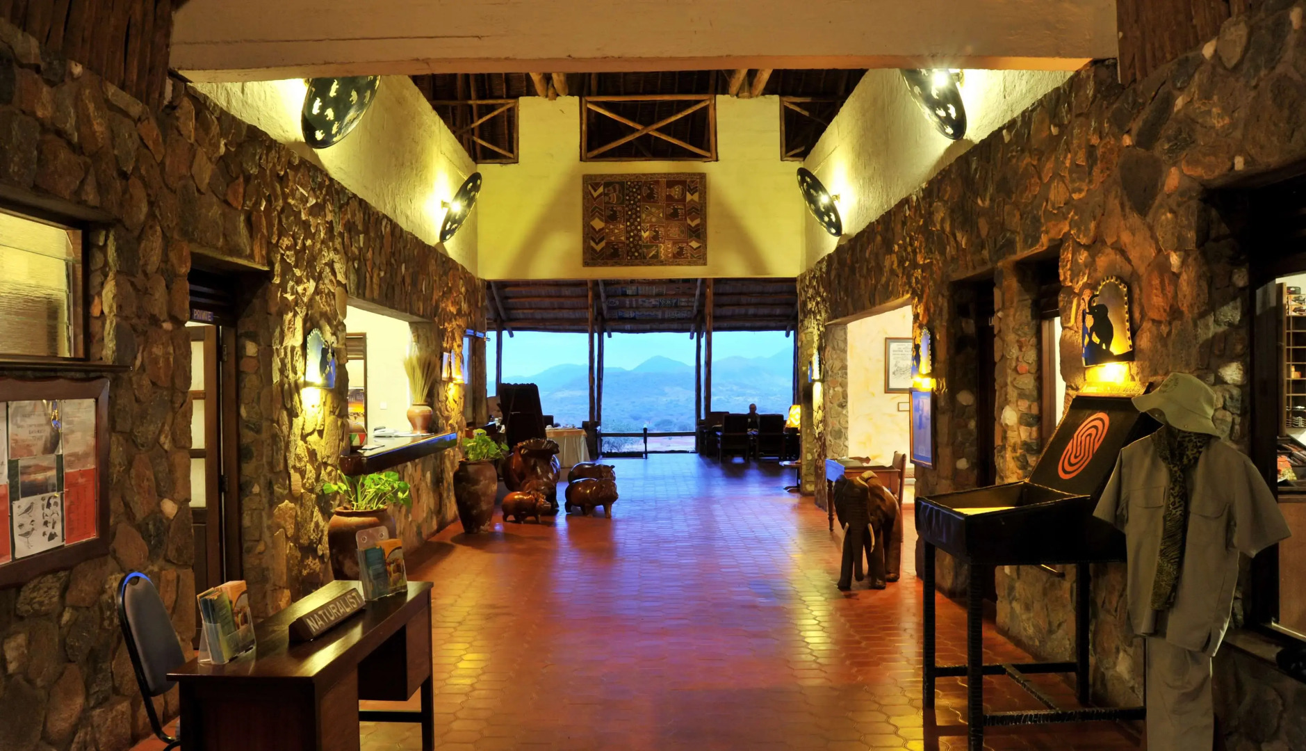 Kilaguni Serena Safari Lodge