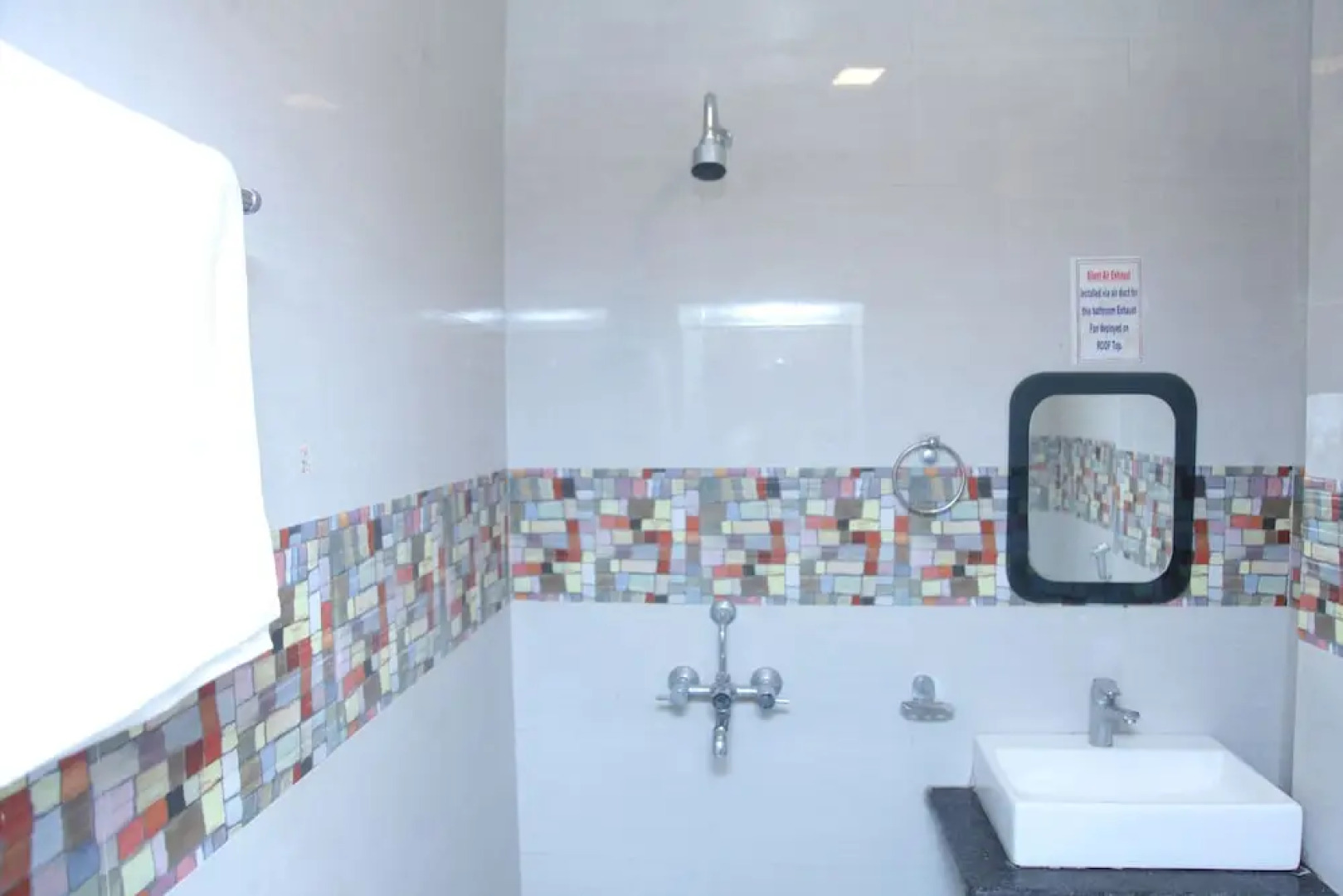 Munaro Hotels & Resorts.