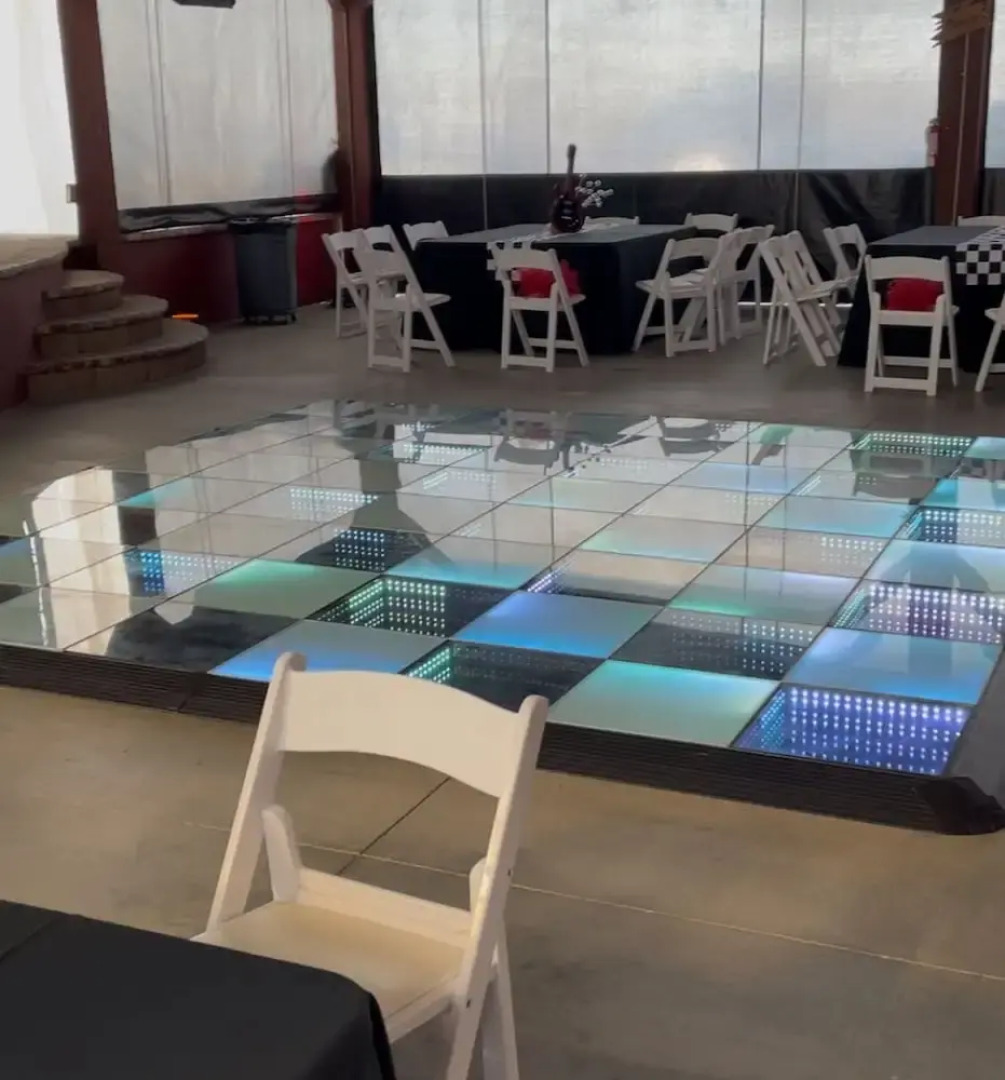 Hilltop Tavern and Inn