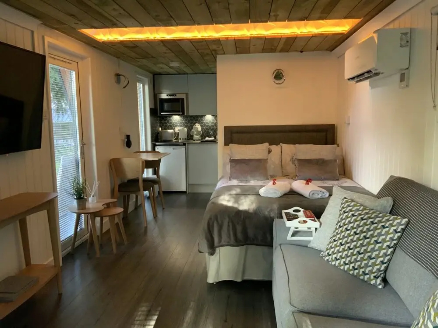 Royal Snug & WEE Snug