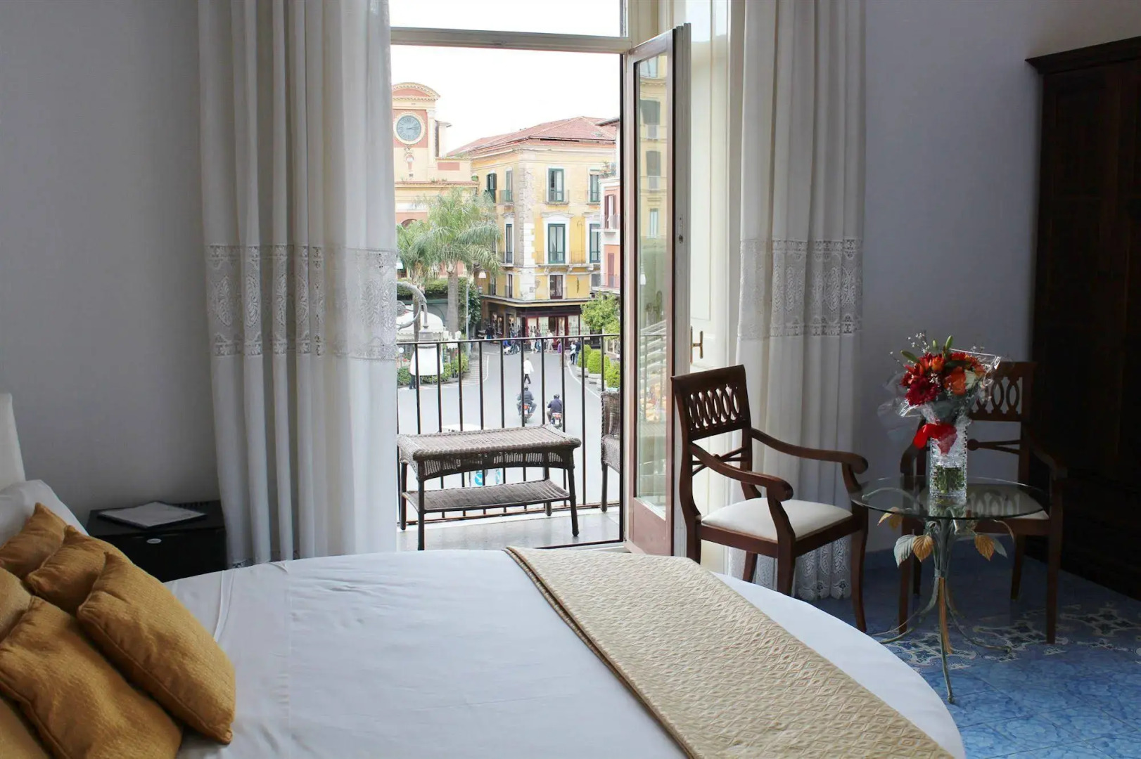 Piazza Tasso B&B