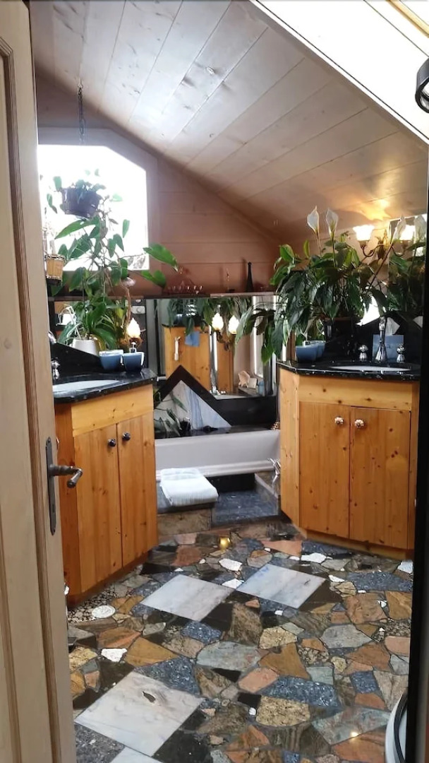 Paradise View Chalet