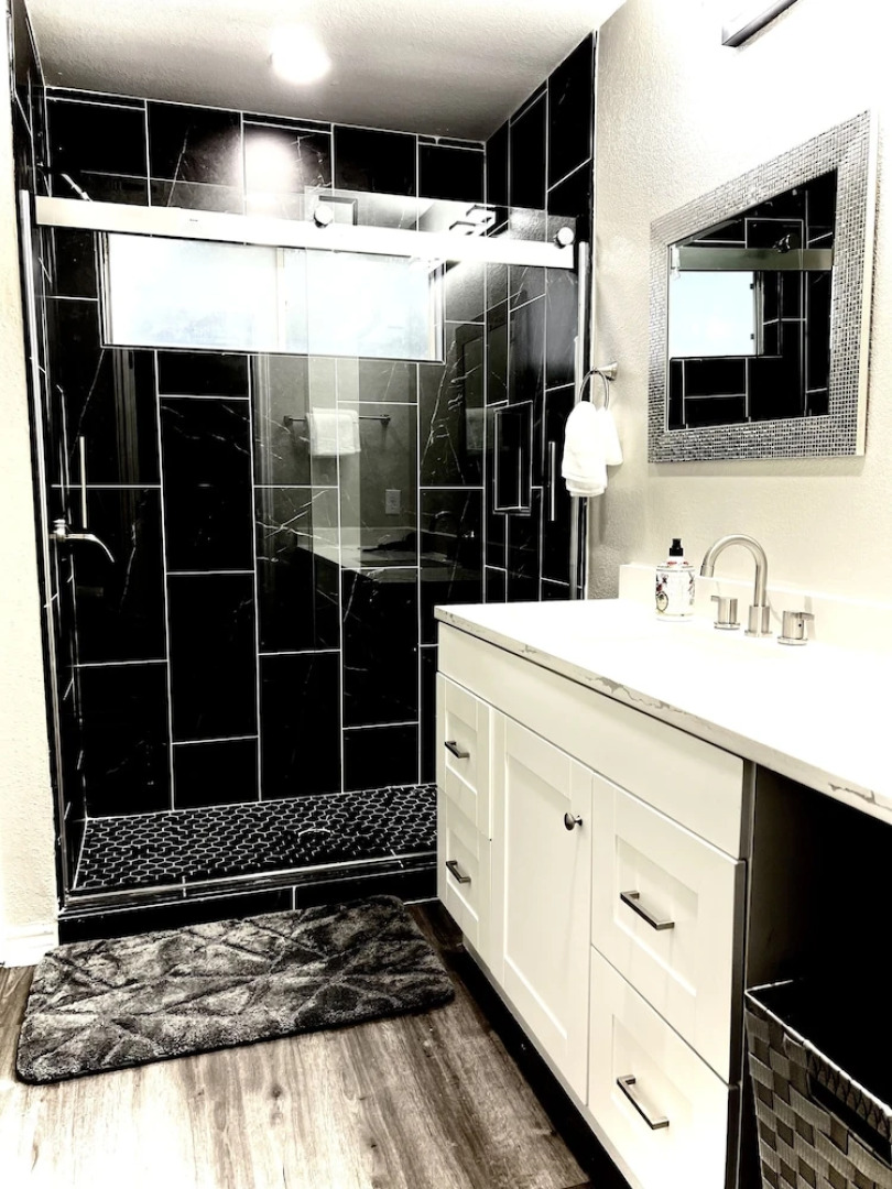 Entire Residential House, Nw Austin Lake Traviskalahari