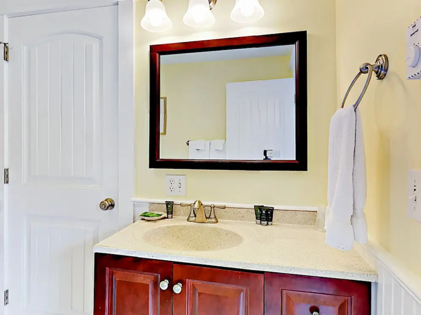 New 1br  On Sheepscot River 1 Bedroom Condo