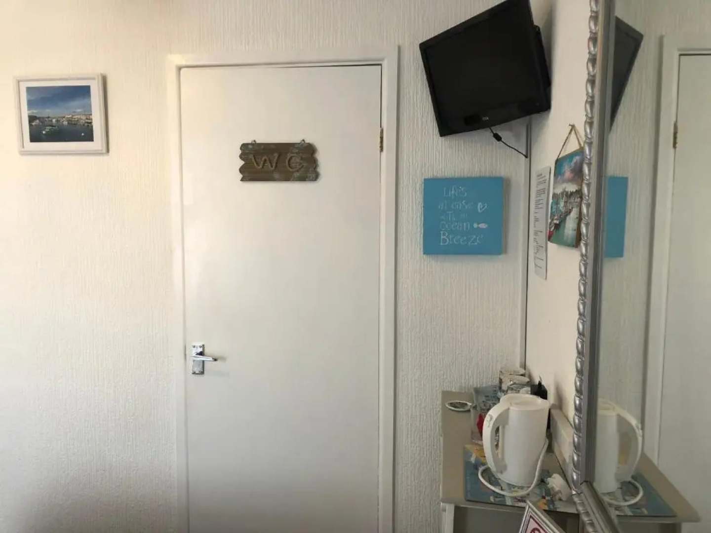 Beachcomber Guest House