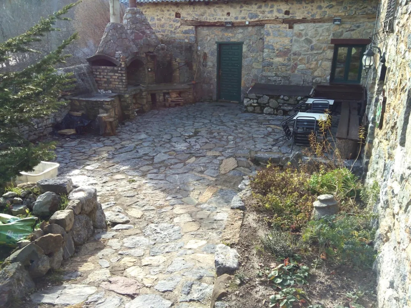 Albergue el Betato - Hostel