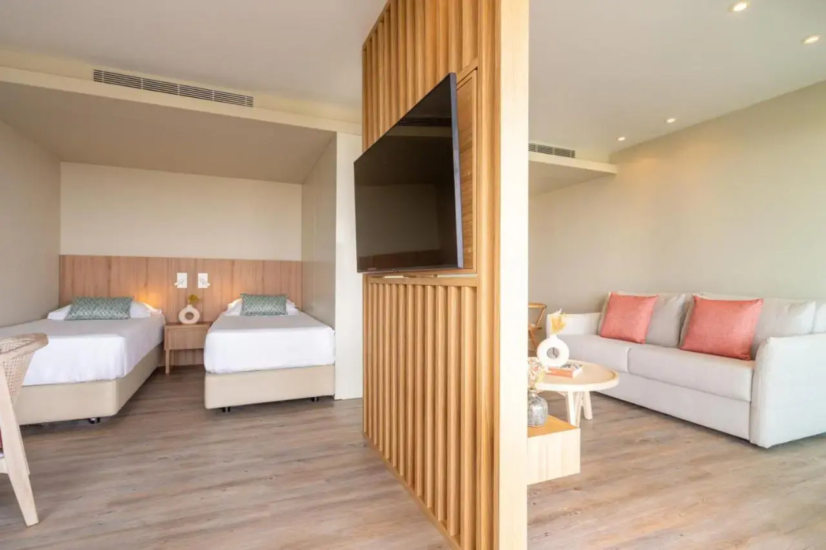 Aqualuz Troia Mar by The Editory