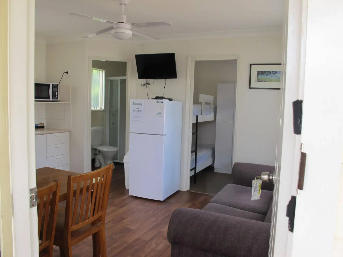 Melaleuca Caravan Park