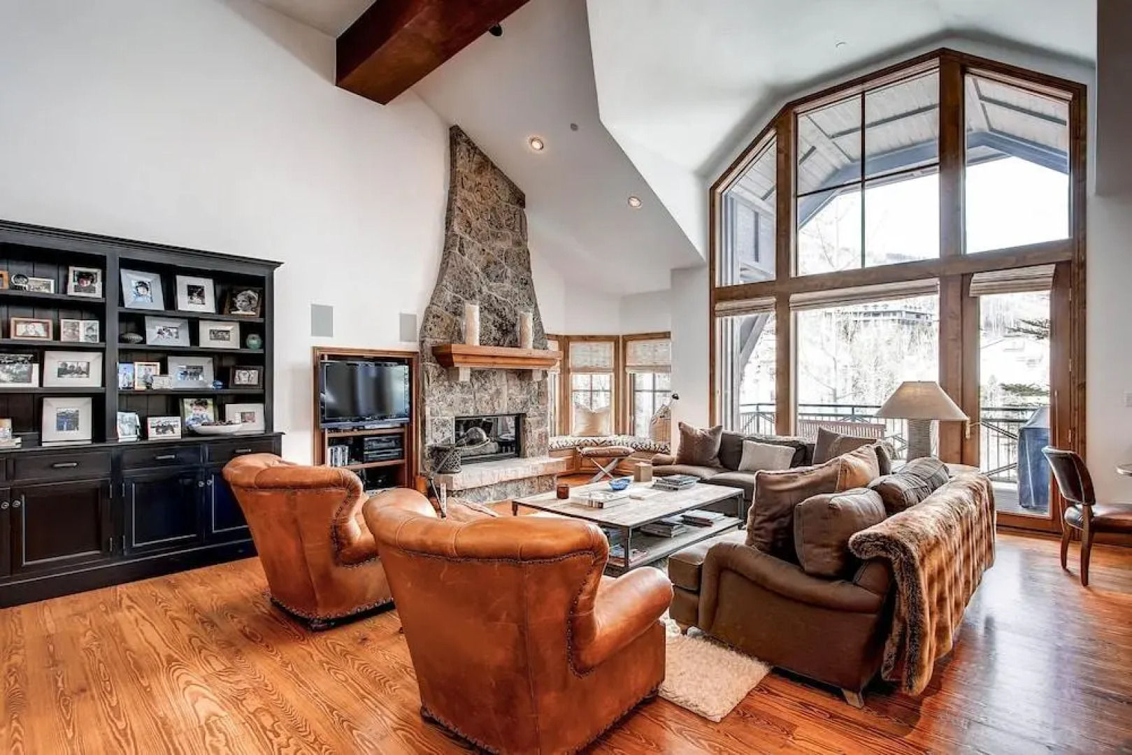 Villa Montane by East West Hospitality