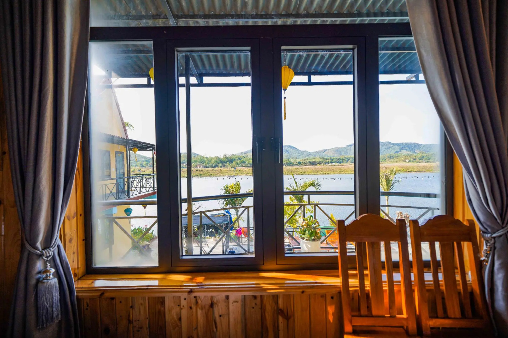 Phong Nha Hillside View Bungalow