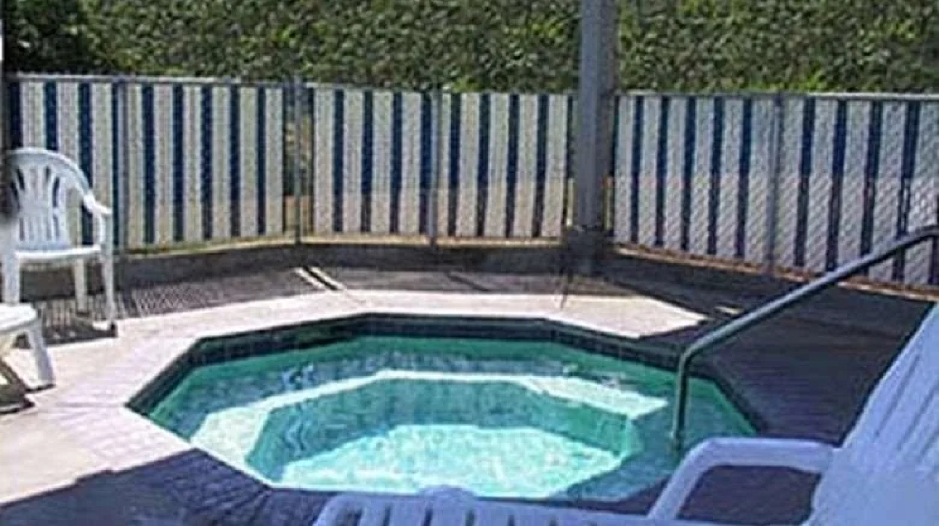 Edgewater Inn Shady Cove