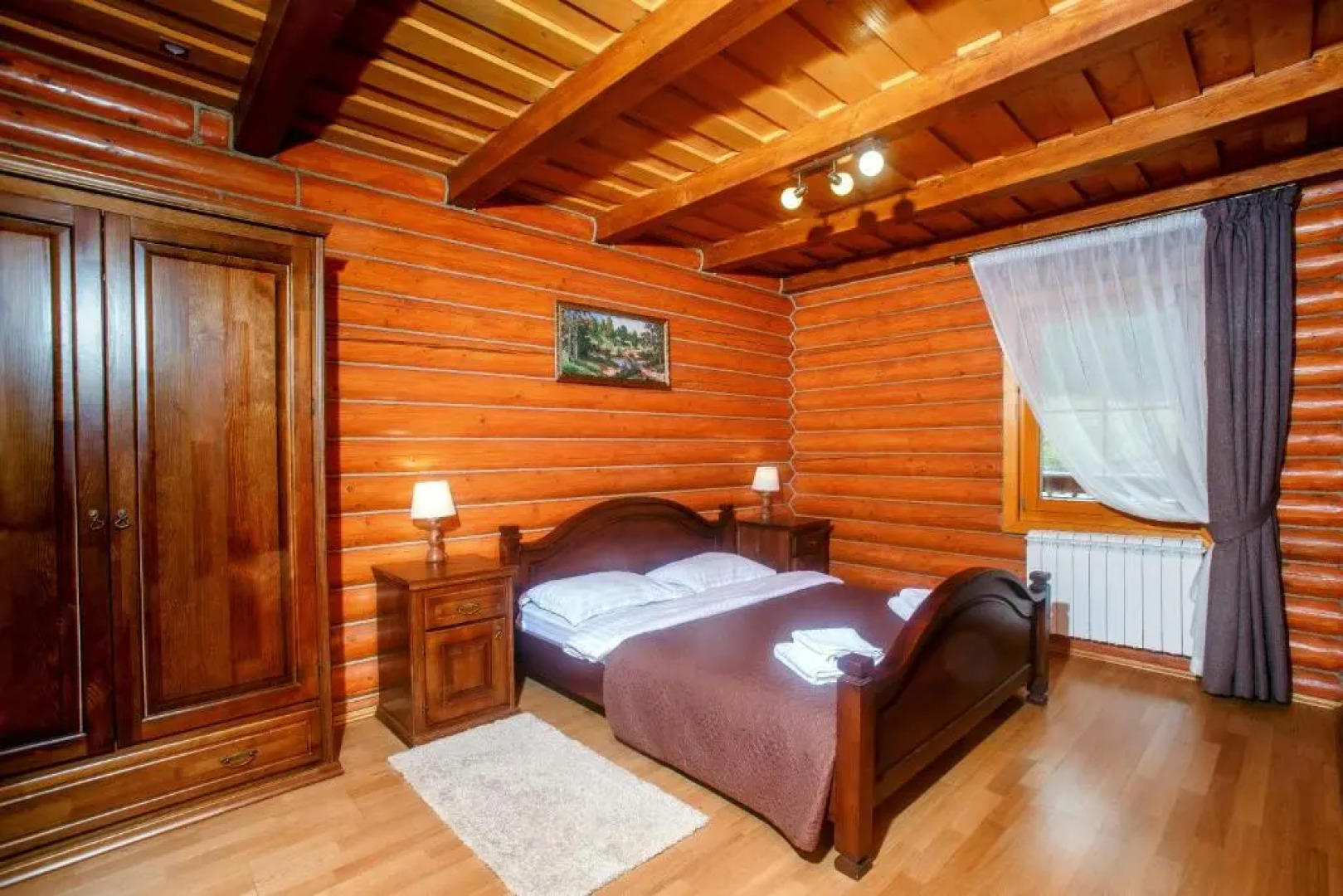 Toursit Complex Polyana Kvasova