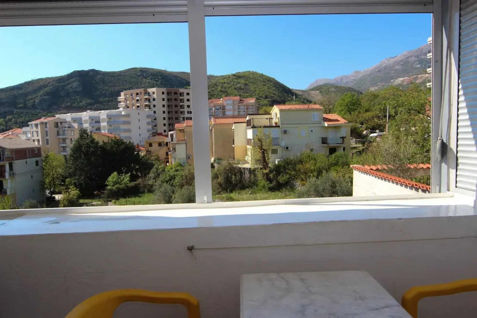 Green Flowers Guesthouse