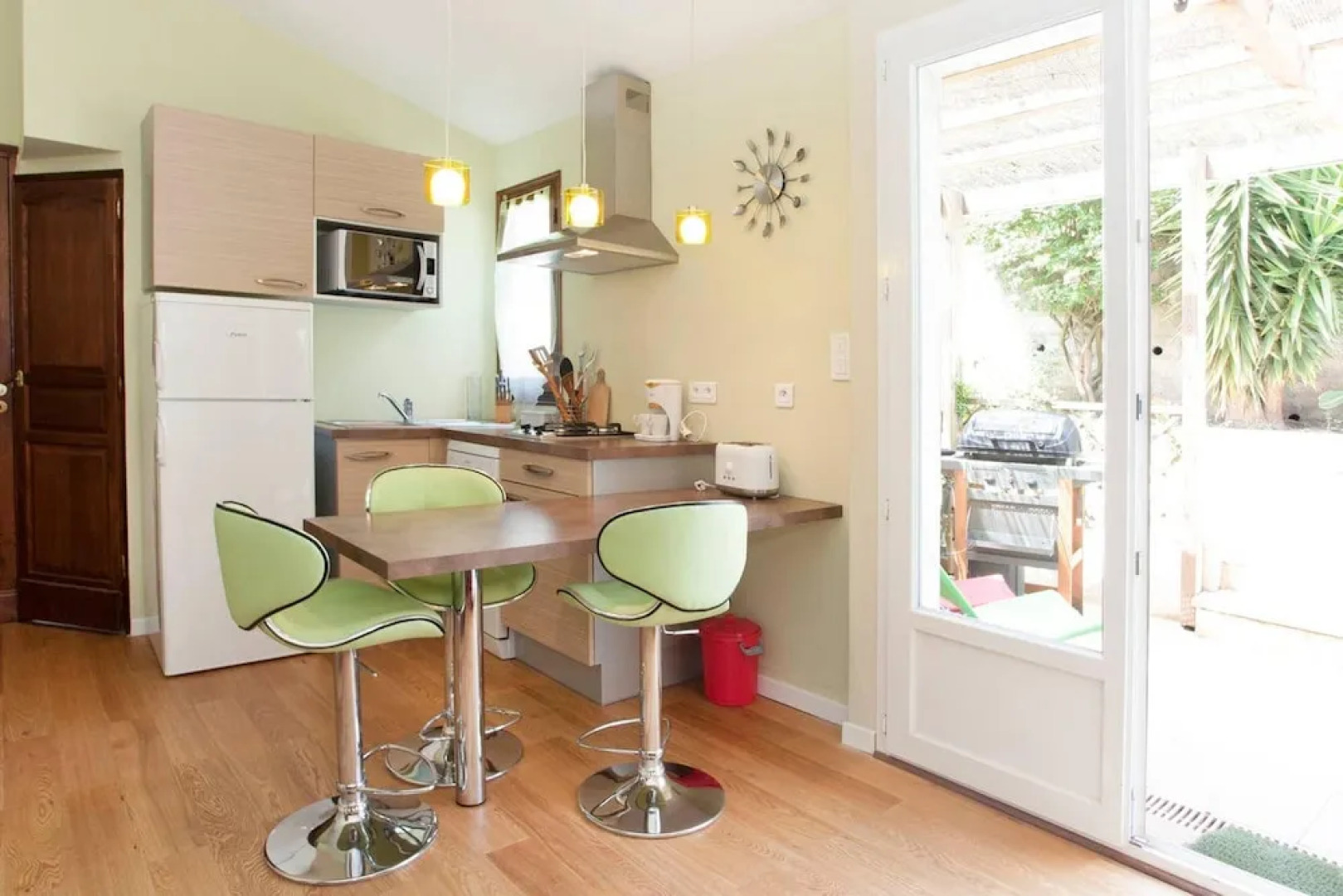 Studio in Furiani, With Pool Access, Enclosed Garden and Wifi - 4 km From the Beach