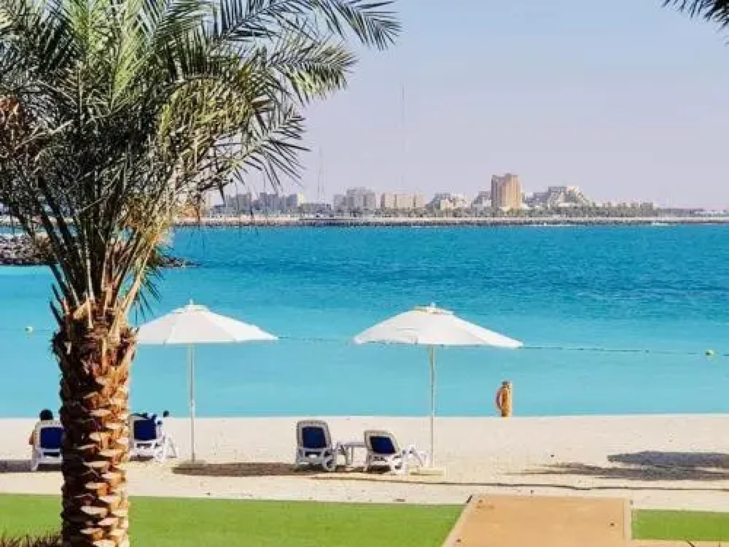 Breathtaking Studio Apartment in Marjan Island