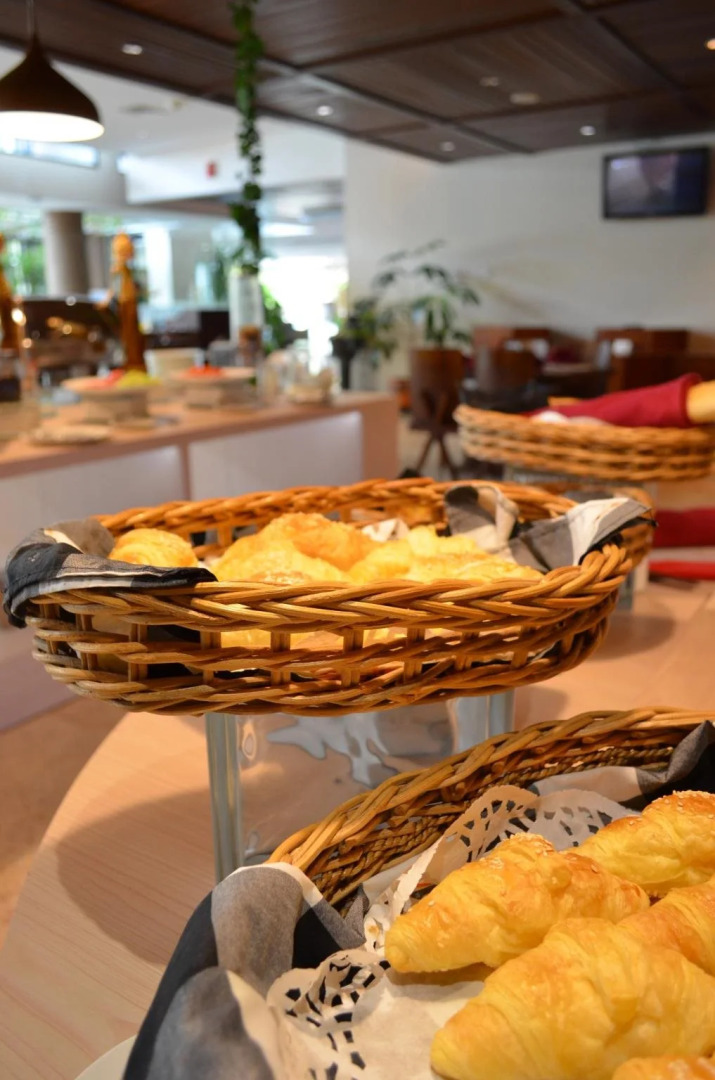 Horison Ultima Ratu Serang