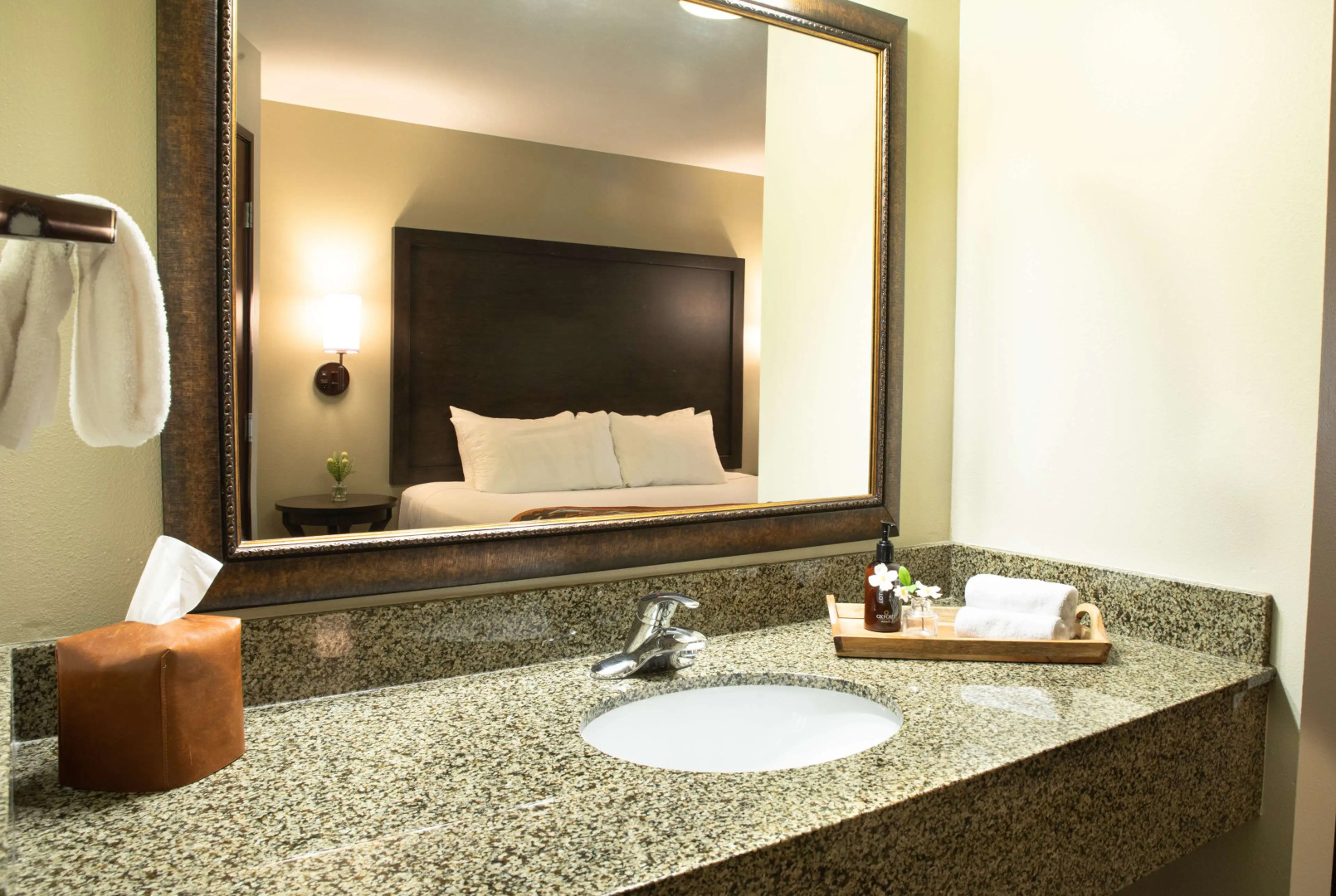 Oxford Suites Pendleton