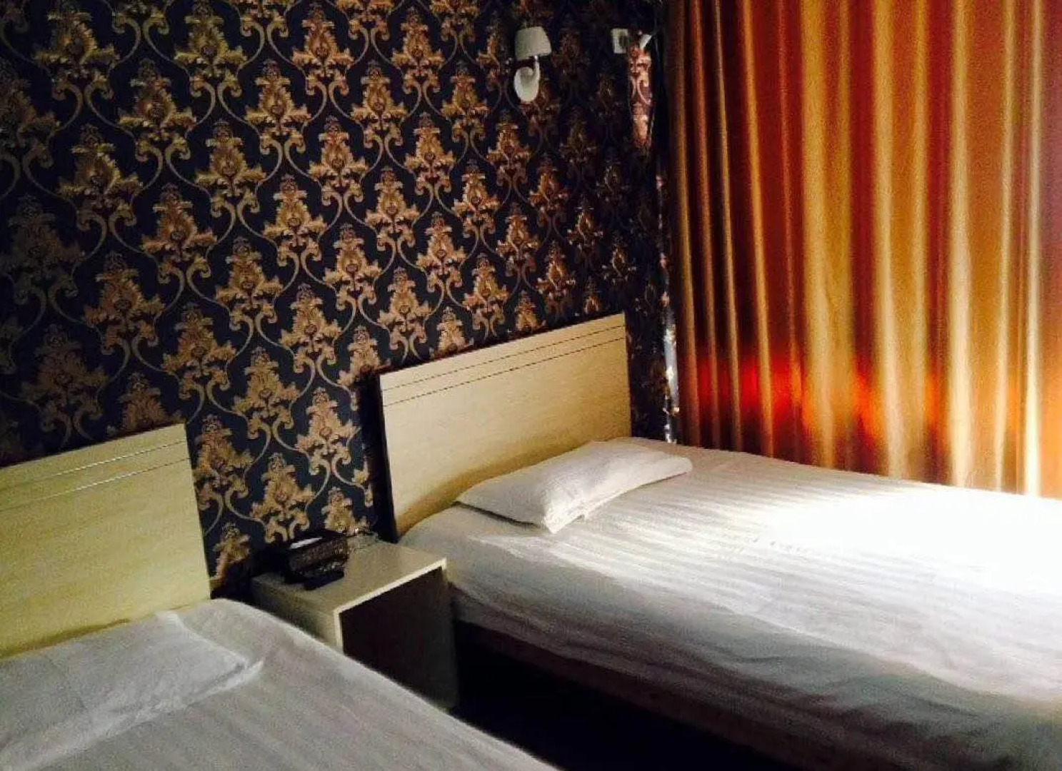 Huaian Xiaoyuan Hotel