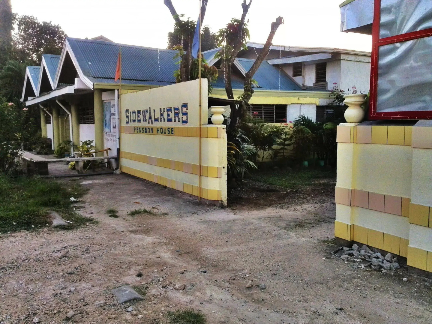 Sidewalkers Pension House