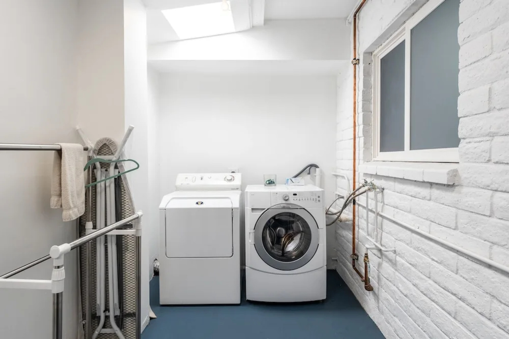 Luxury Living in Contemporary Old Town Scottsdale Townhouse townhouse