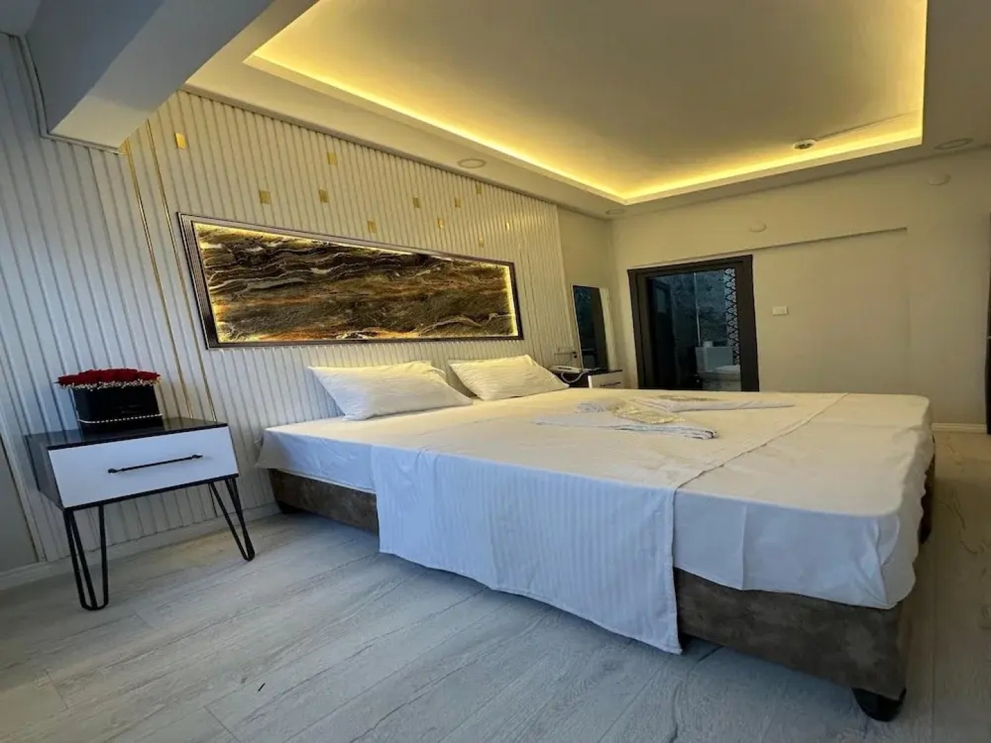 Asil Kosova Hotel