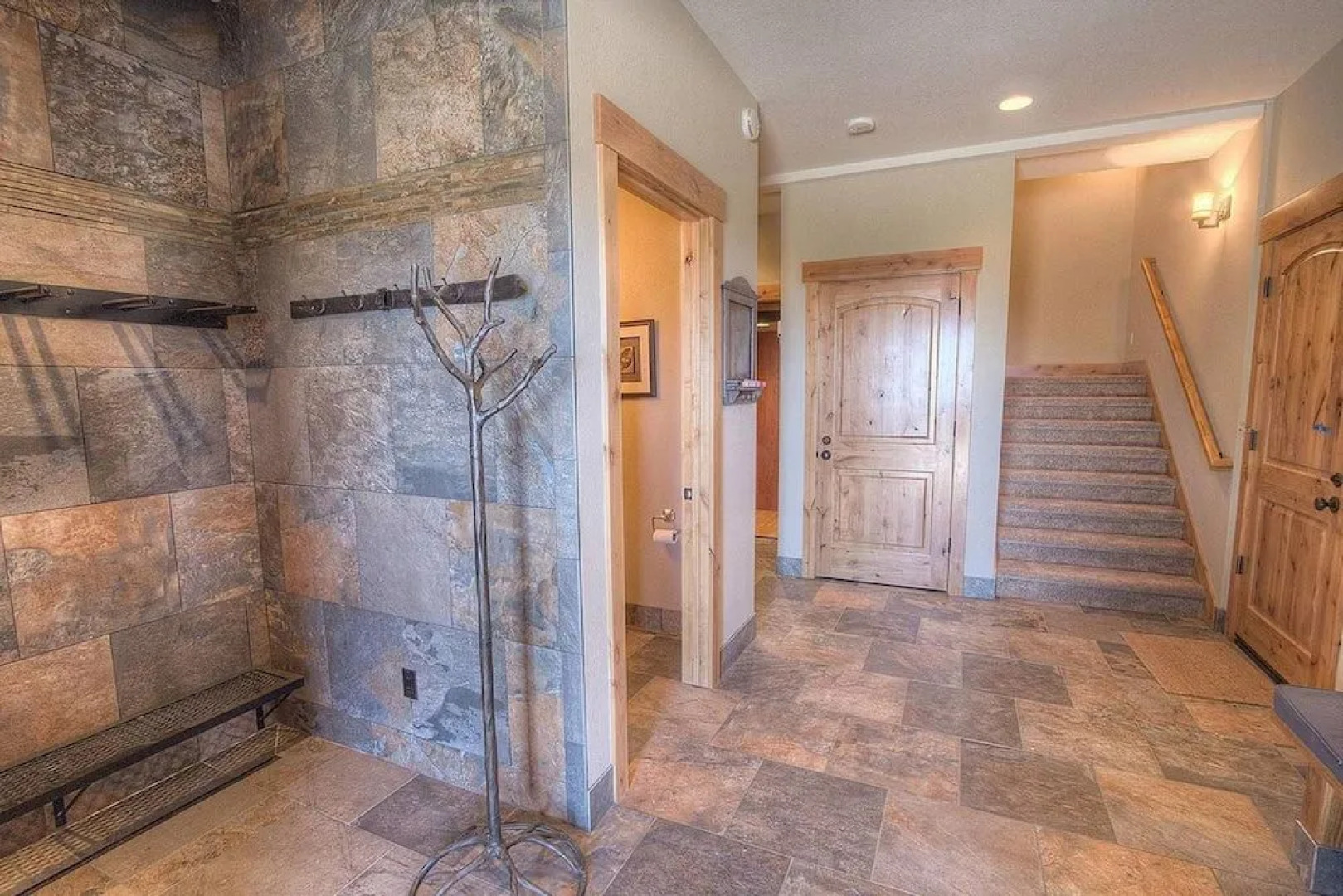 Stage Coach Run by Lake Tahoe Accommodations