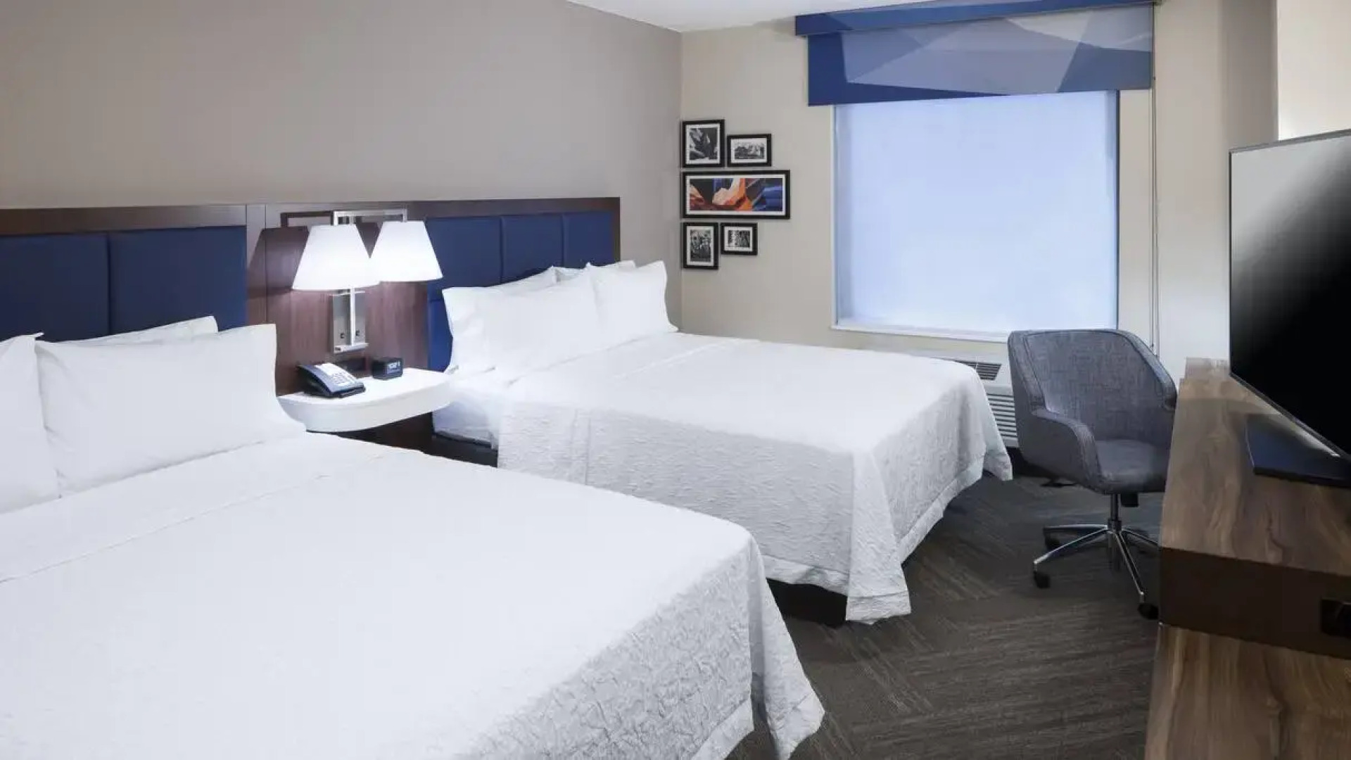 Hampton Inn And Suites Phoenix Downtown