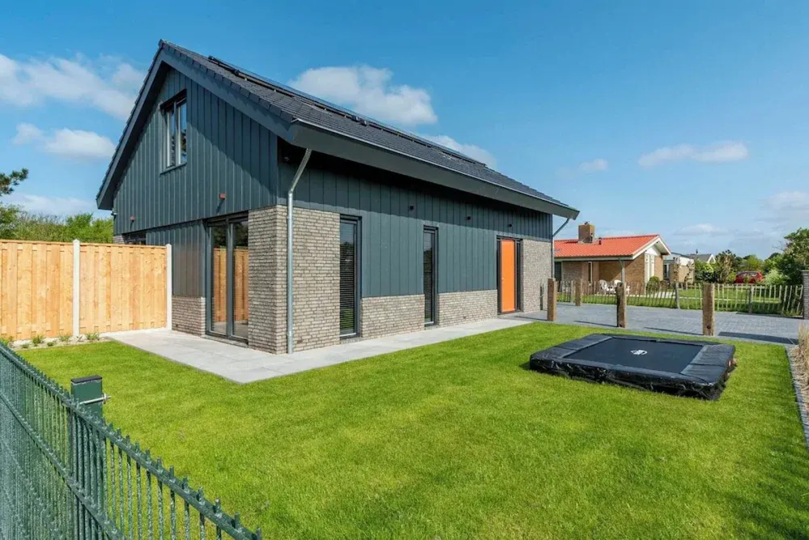 Villa Near North Holland Beach With Jacuzzi